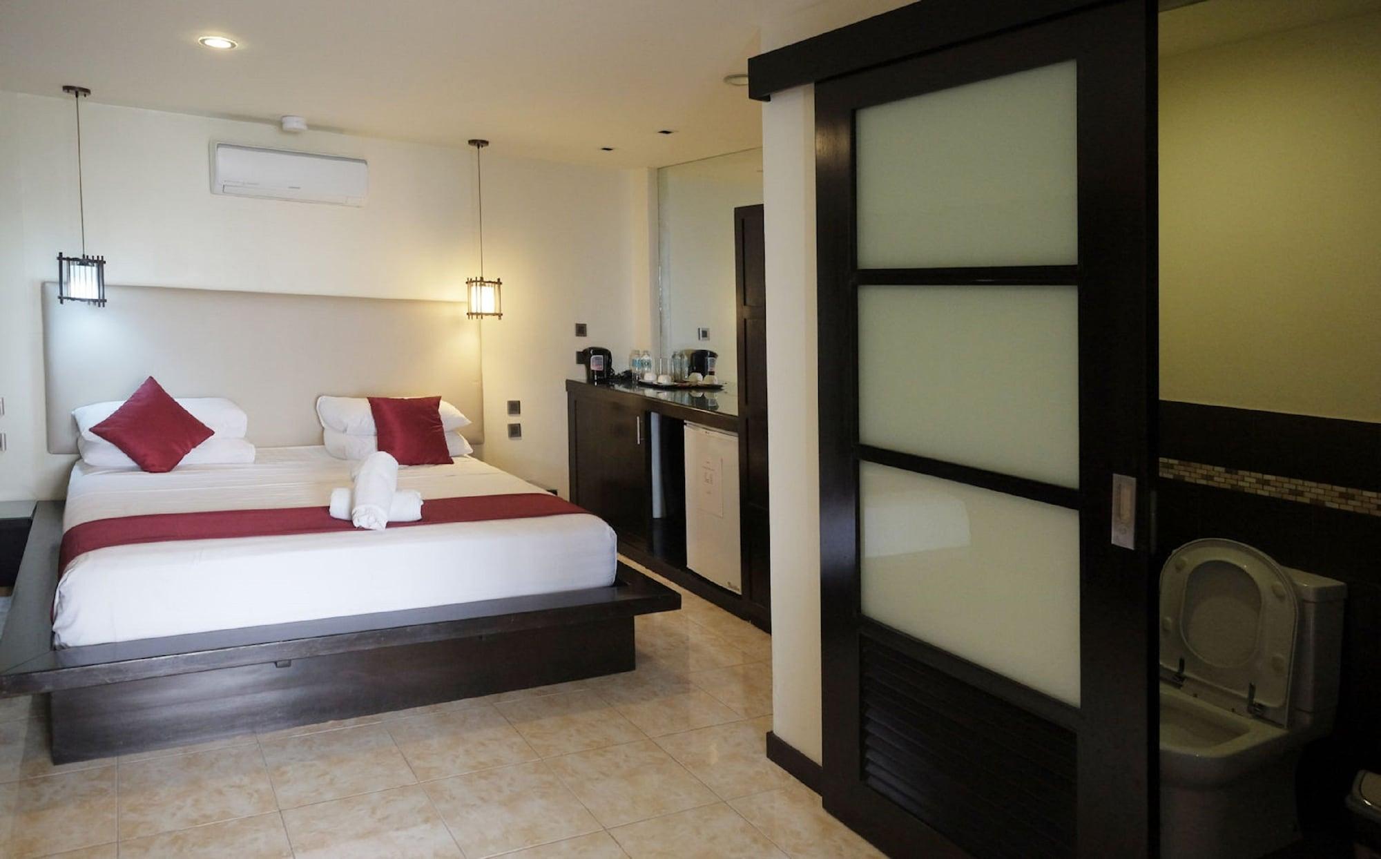 Cliffside Resort Panglao Exterior foto
